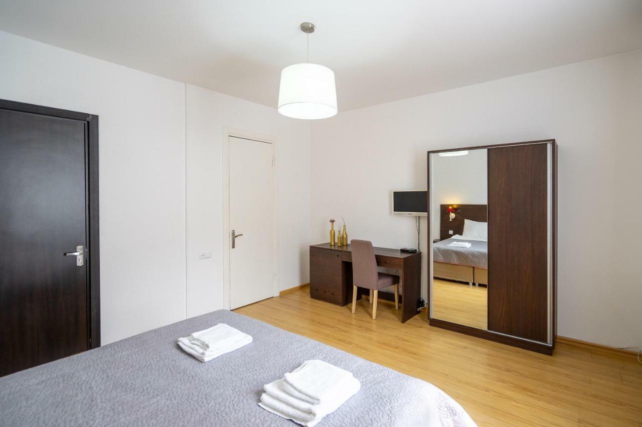 Vera View Hotel Tbilisi Bagian luar foto