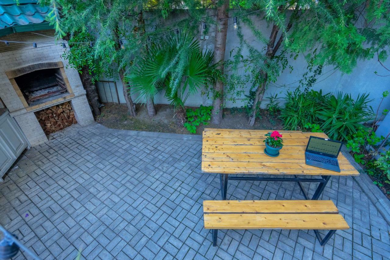 Vera View Hotel Tbilisi Bagian luar foto